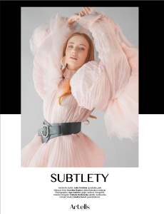 aga sadowa różowa sukienka sesja modowa w studio profesjonalne zdjęcia 