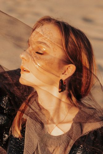 #sesjekobiece #photoshoot #portret #polishmodel #sesjazdjeciowa #photographer #sesjezdjeciowe #portraitphotography #polishgirl #sesjeplenerowe #portrait_ig #outdoorportraits #fotografslask #fotografia  #polskadziewczyna #kobiecość #sesja #photooftheday #raciborz   #sesjezdjęciowe #session #sensual #sesjeportretowe #makeup 