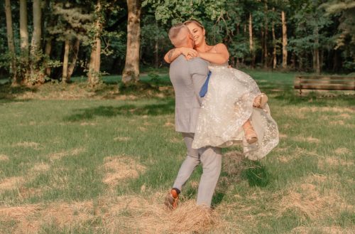     #SesjaŚlubna    #FotografiaŚlubna    #SesjaPlenerowa    #FotografiaPlenerowa    #FotografŚlubny    #ZdjęciaŚlubne    #PlenerŚlubny    #FotografiaMiłosna    #ŚlubWPlenerze    #LoveSession    #WeddingPhotography    #EngagementPhotos    #PleneroweZdjęcia    #FotografiaNaturalna    #KreatywnaFotografia