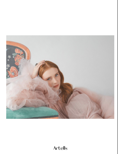 aga sadowa różowa sukienka sesja modowa w studio profesjonalne zdjęcia 